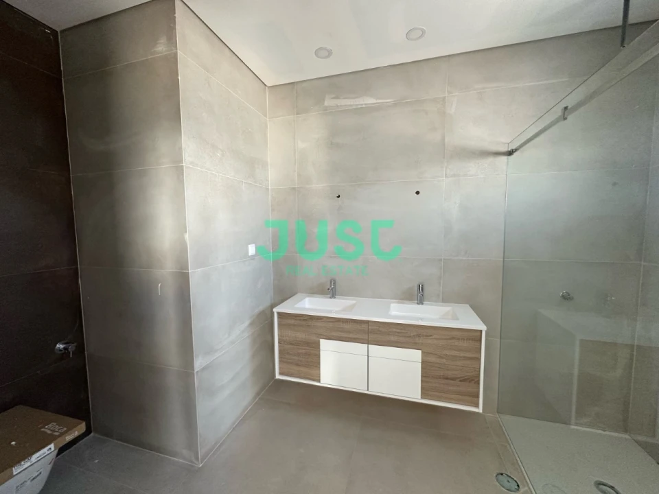 Moradia T4 para Venda em Azeitão (São Lourenço e São Simão) Foto 19