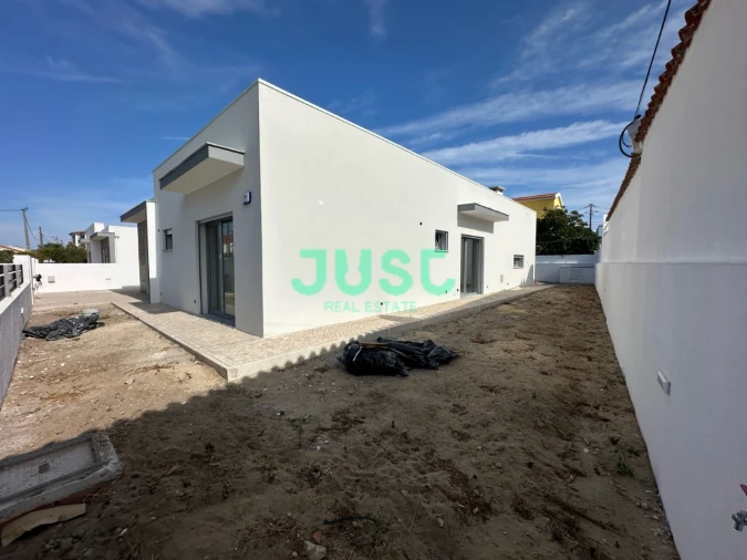 Moradia T4 para Venda em Azeitão (São Lourenço e São Simão) Foto 4