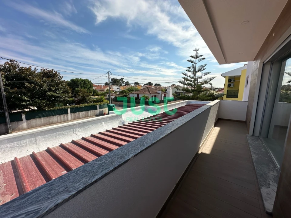Moradia T4 para Venda em Azeitão (São Lourenço e São Simão) Foto 34
