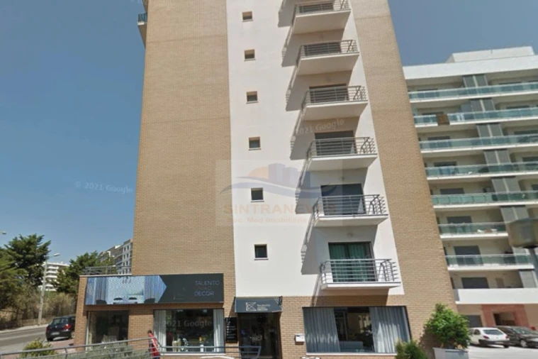 Loja para Venda em Odivelas