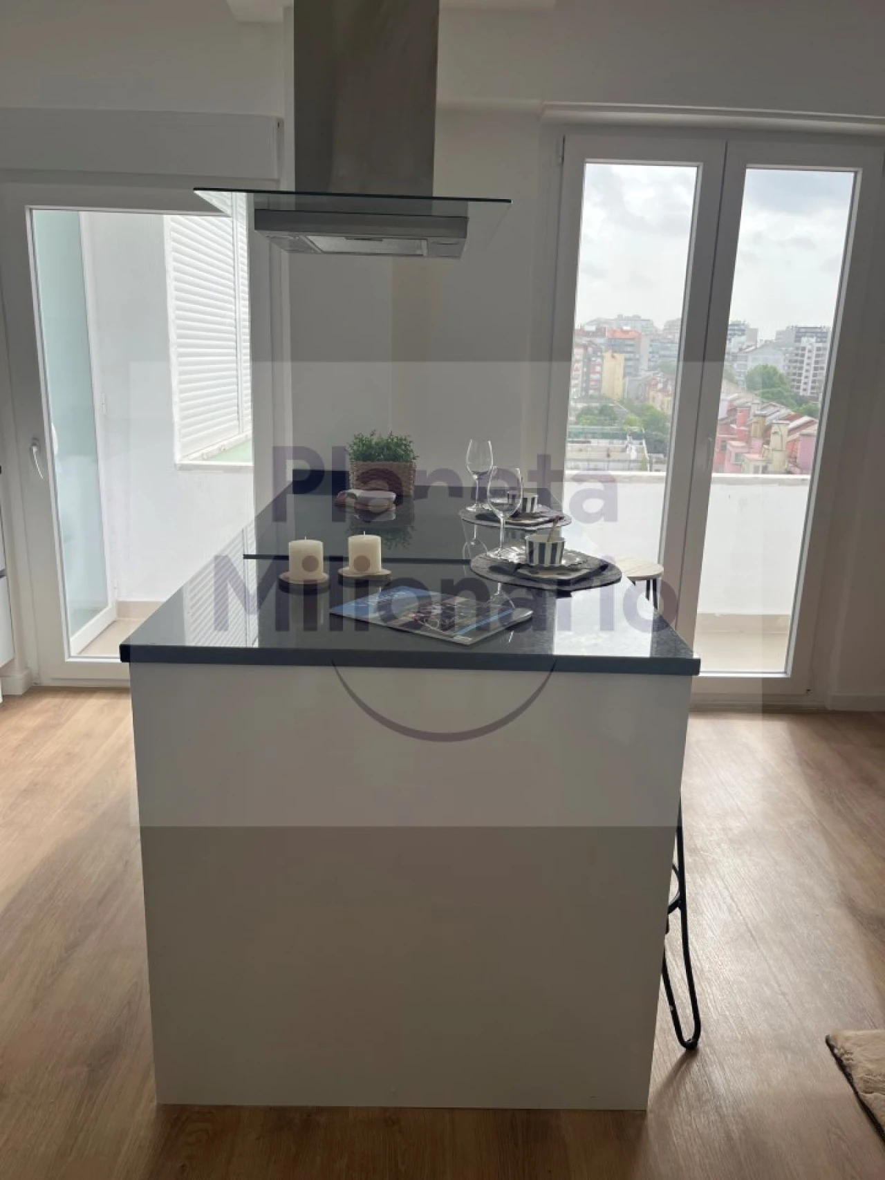 Apartamento T3 para Venda em Benfica Foto 3