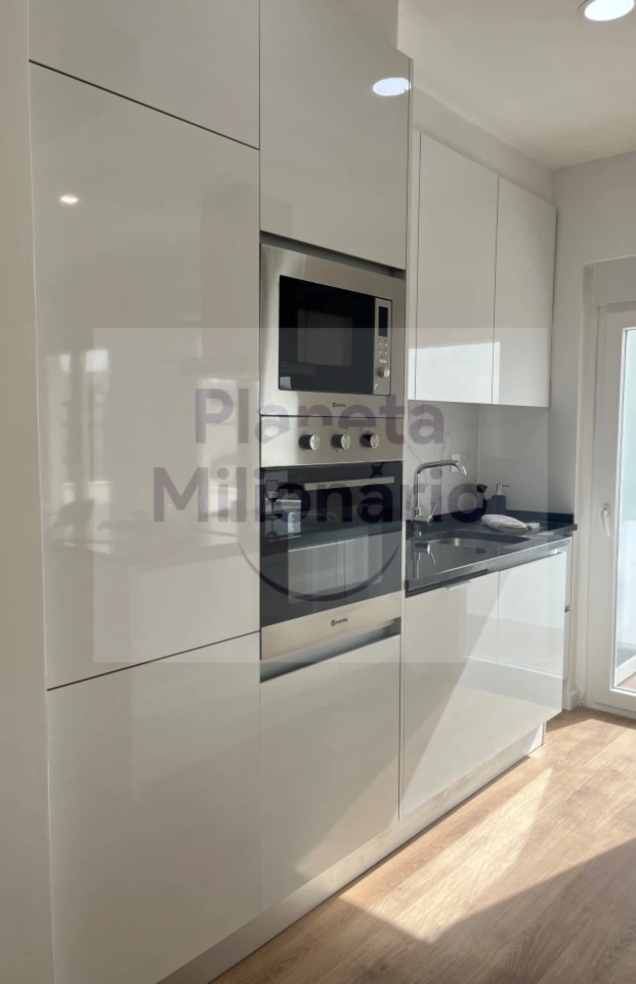 Apartamento T3 para Venda em Benfica Foto 4