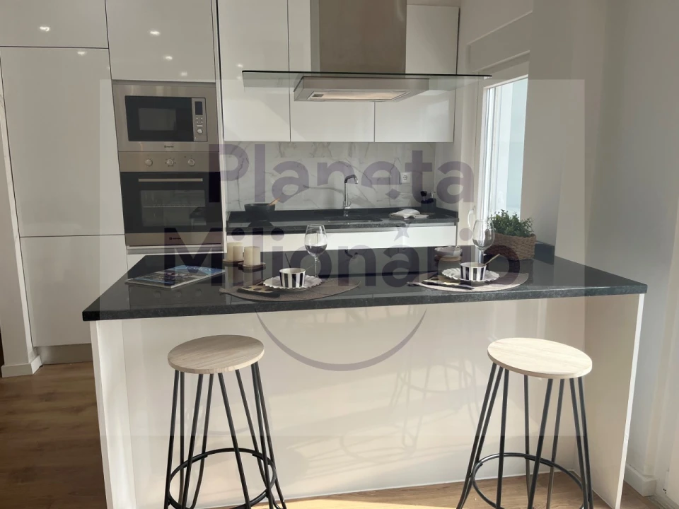 Apartamento T3 para Venda em Benfica Foto 7