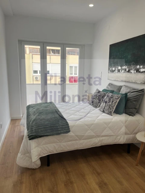 Apartamento T3 para Venda em Benfica