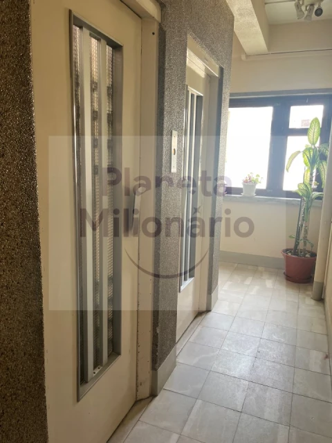 Apartamento T3 para Venda em Benfica
