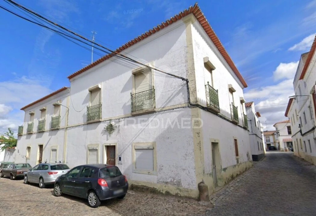 Moradia T9 para Venda em Reguengos de Monsaraz Foto 2