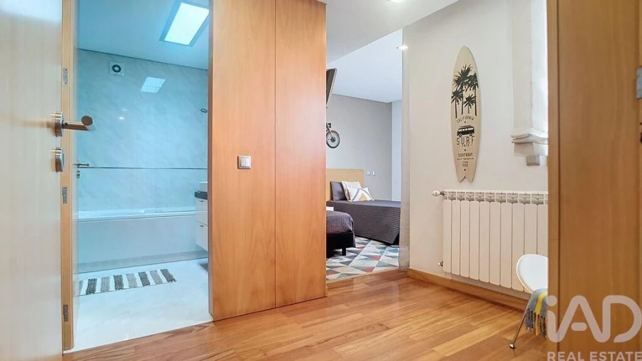 Moradia T4 para Venda em Arcozelo Foto 15