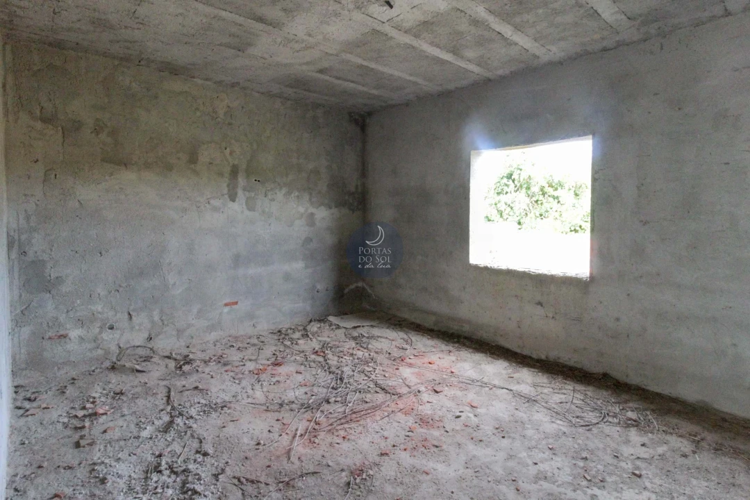 Moradia T4 para Venda em Azambujeira e Malaqueijo Foto 4