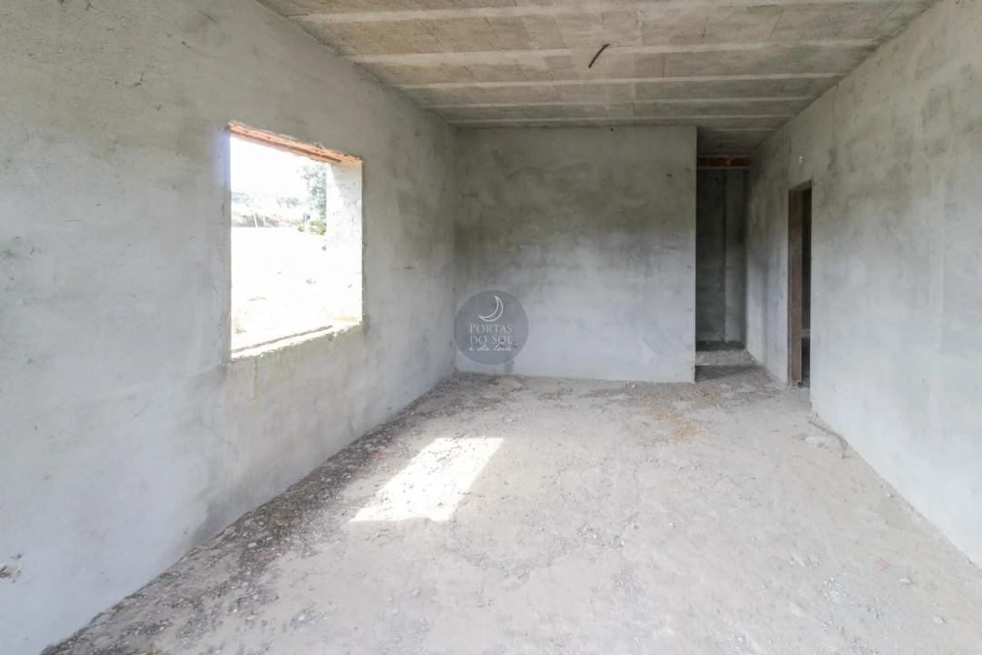 Moradia T4 para Venda em Azambujeira e Malaqueijo Foto 8