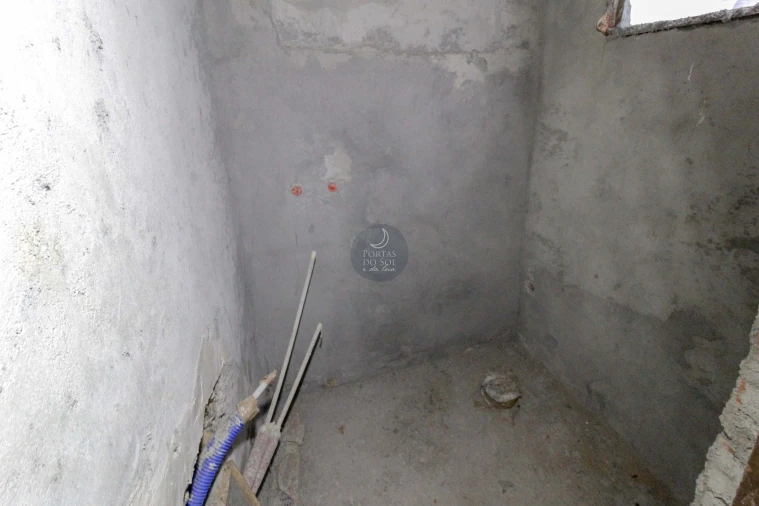 Prédio para Venda em Marvila, Ribeira Santarém, São Salvador, São Nicolau Foto 16