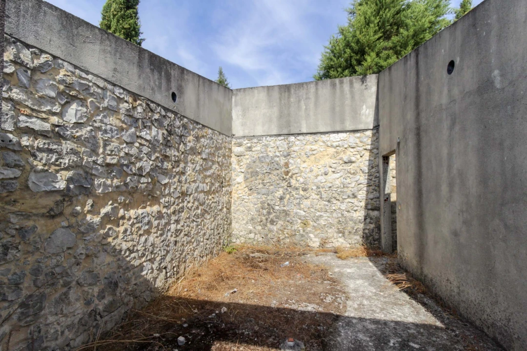 Moradia T4 para Venda em Almoster Foto 19