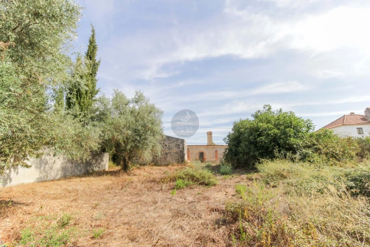 Moradia T4 para Venda em Almoster Foto 22