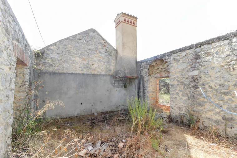 Moradia T4 para Venda em Almoster Foto 6