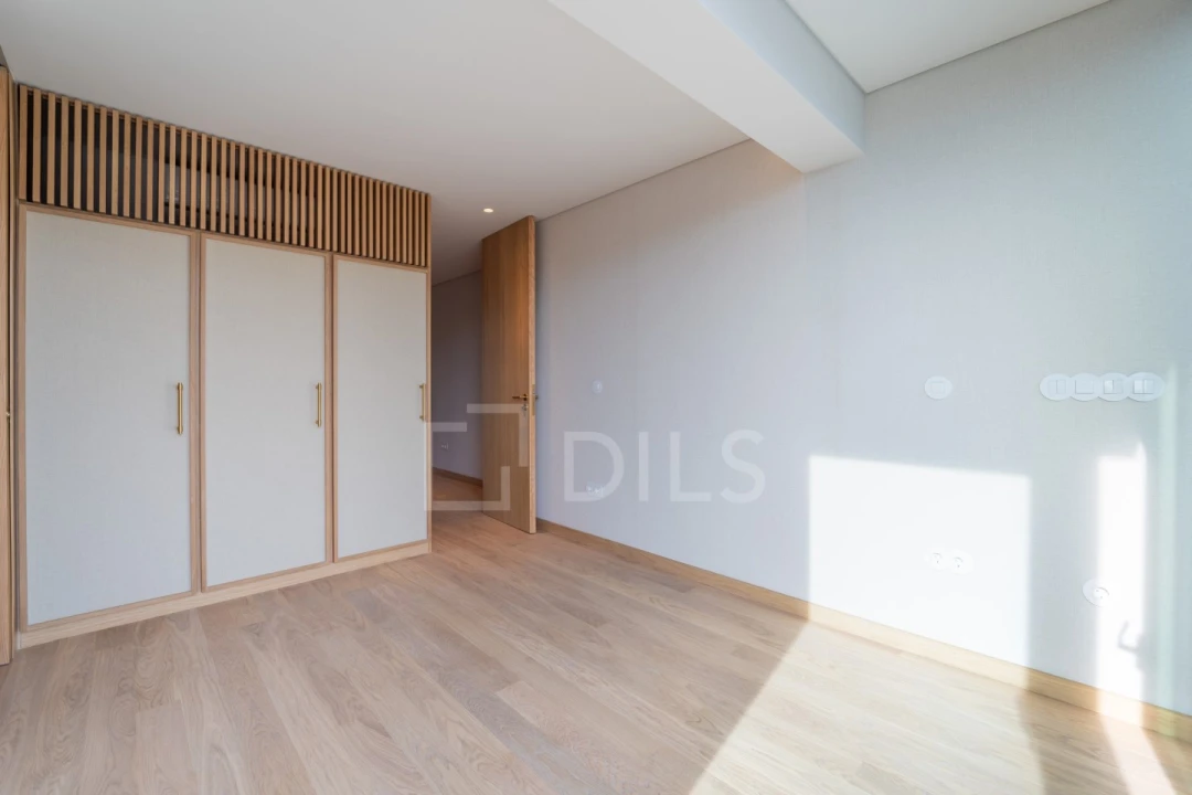 Apartamento T2 para Arrendamento em Ramalde Foto 8