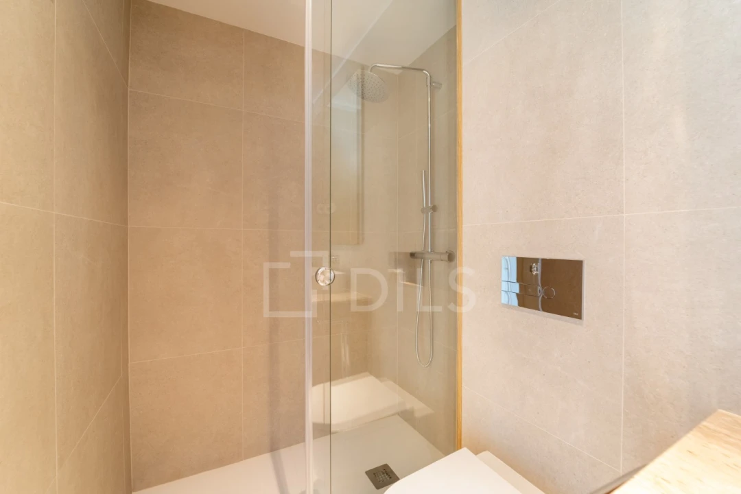 Apartamento T2 para Arrendamento em Ramalde Foto 15
