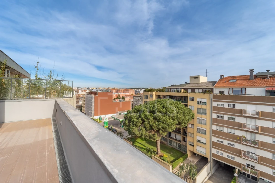 Apartamento T2 para Arrendamento em Ramalde Foto 25