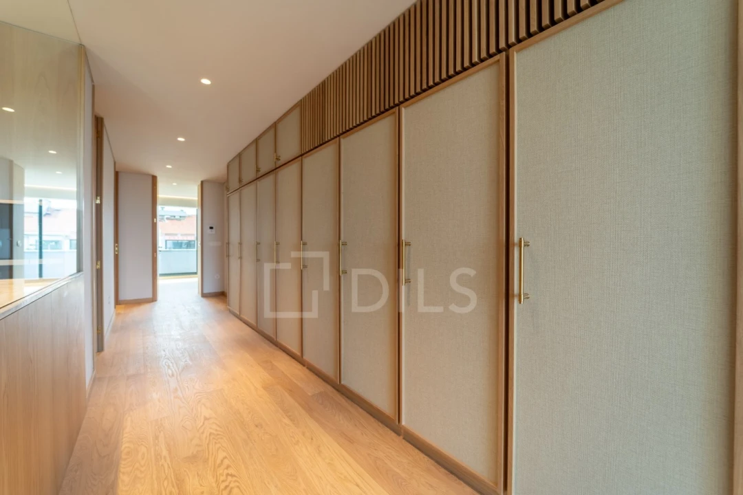 Apartamento T2 para Arrendamento em Ramalde Foto 27