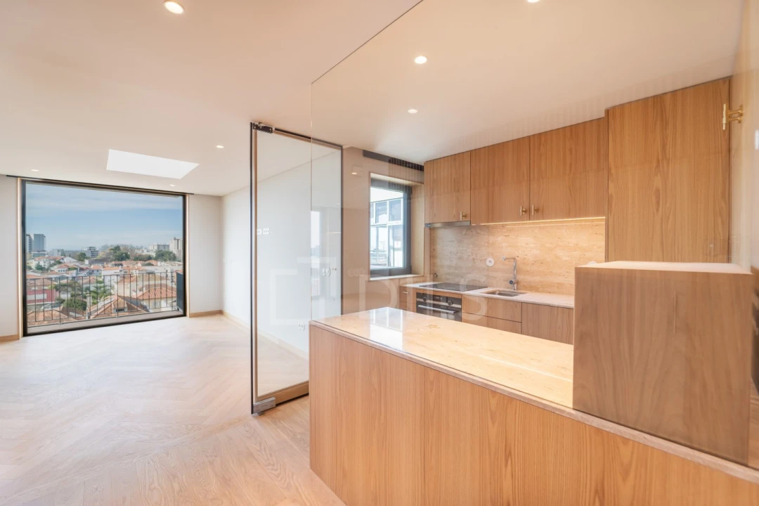 Apartamento T2 para Arrendamento em Ramalde Foto 30