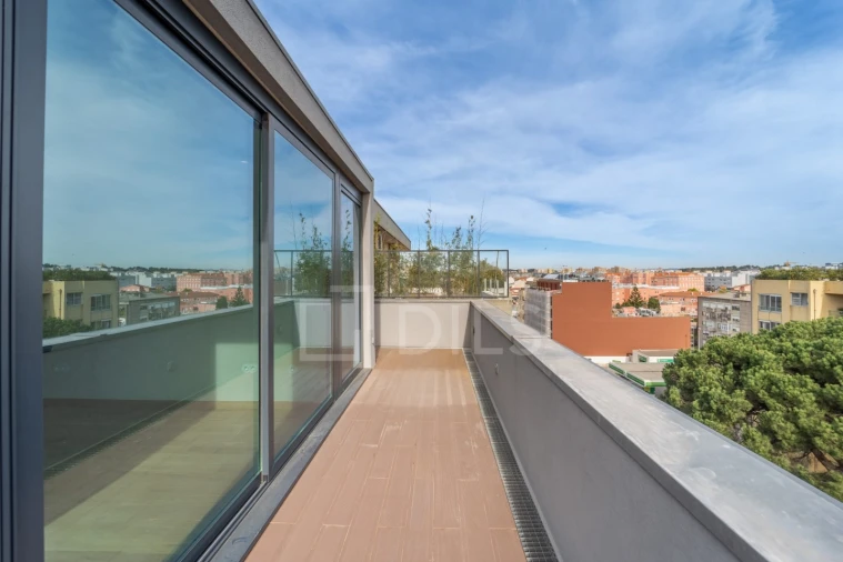Apartamento T2 para Arrendamento em Ramalde Foto 24