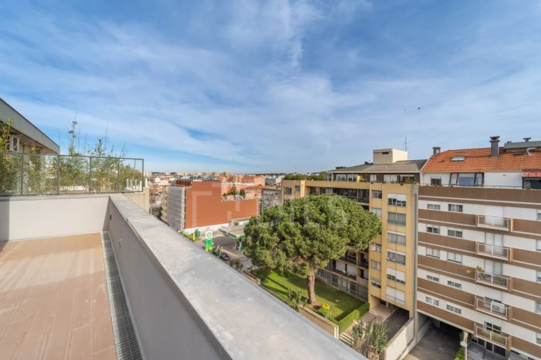 Apartamento T2 para Arrendamento em Ramalde Foto 25