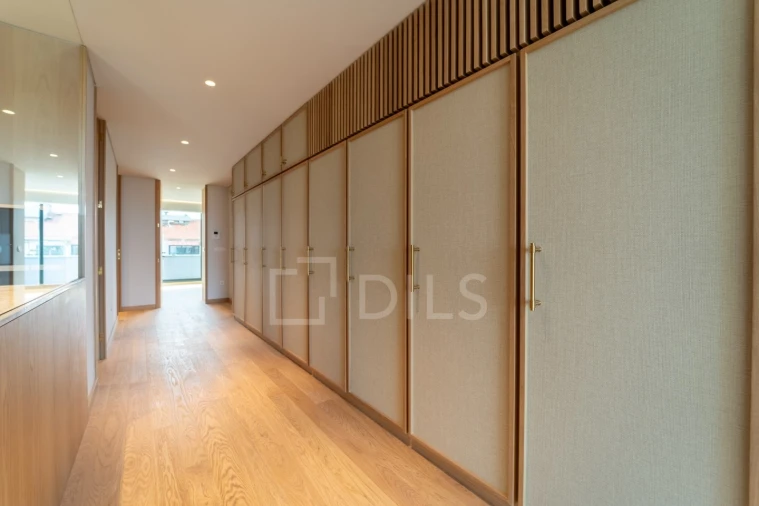 Apartamento T2 para Arrendamento em Ramalde Foto 27