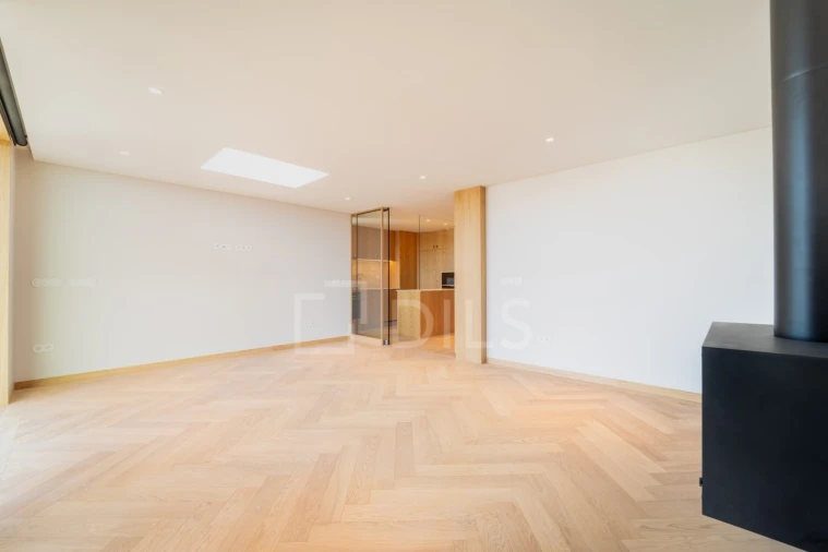 Apartamento T2 para Arrendamento em Ramalde Foto 37