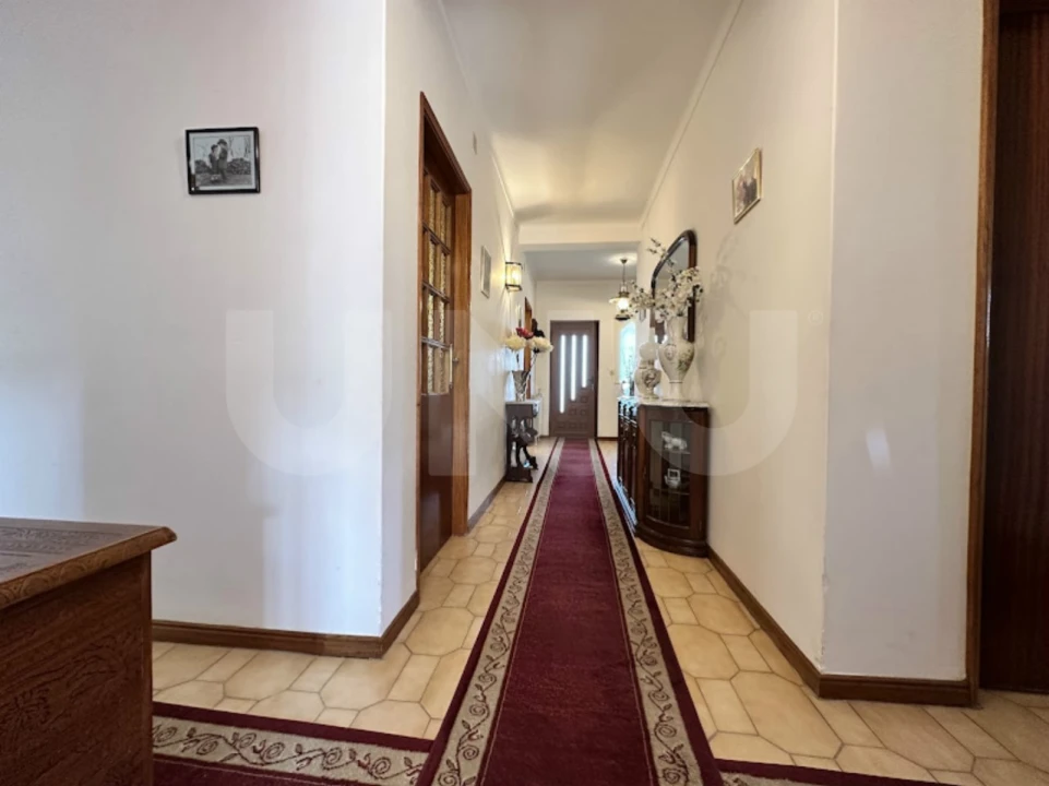 Moradia T5 para Venda em Tortosendo Foto 19