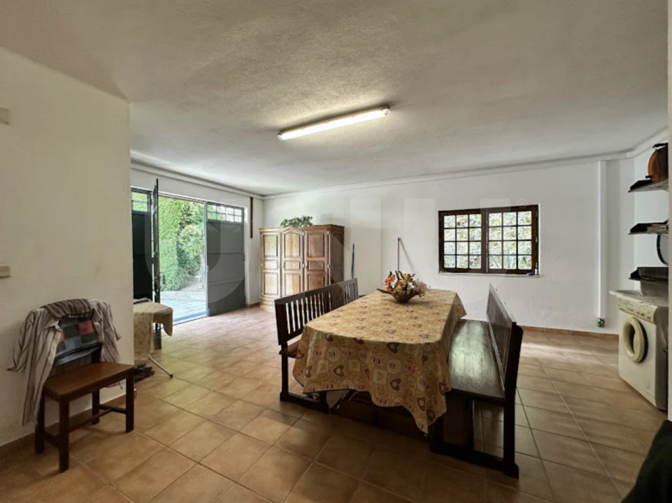 Moradia T5 para Venda em Tortosendo Foto 47