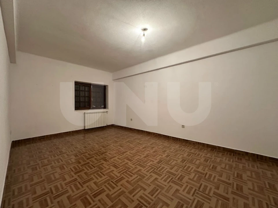 Moradia T5 para Venda em Tortosendo Foto 56