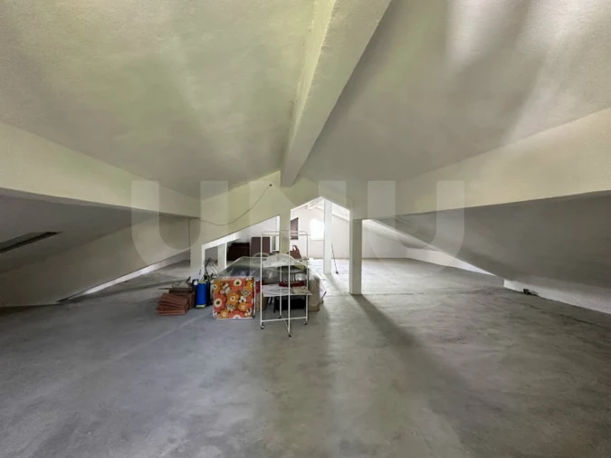 Moradia T5 para Venda em Tortosendo Foto 40