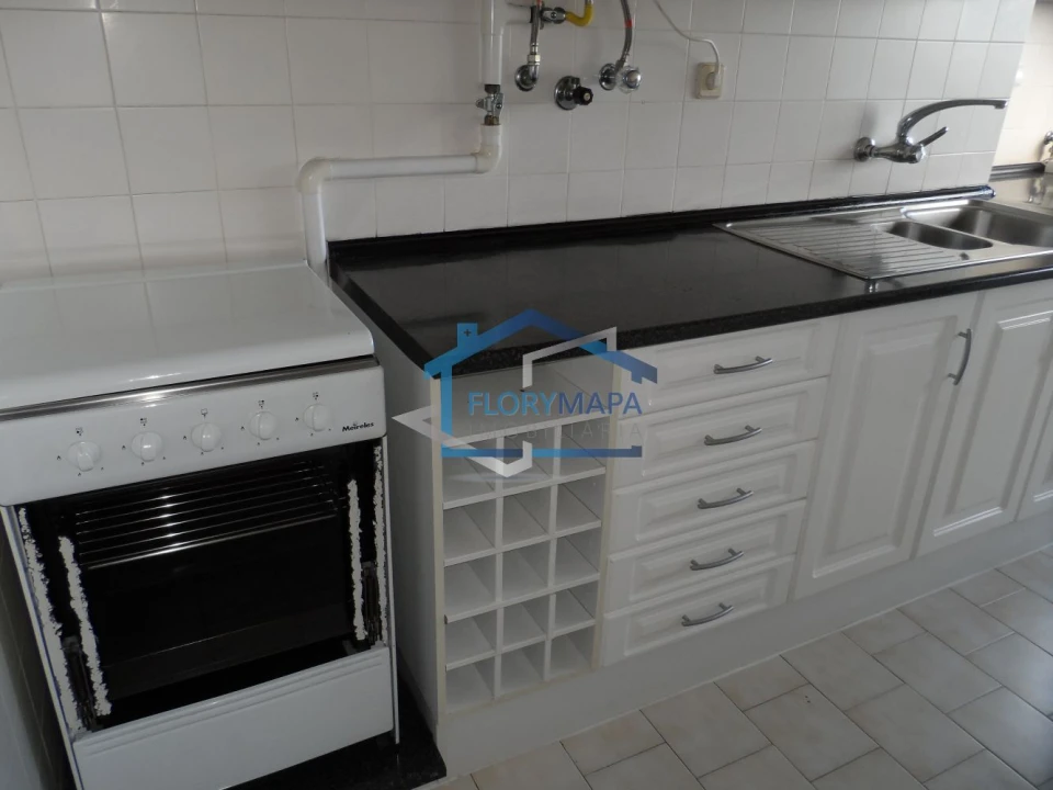 Apartamento T1 para Venda em Alcabideche Foto 21