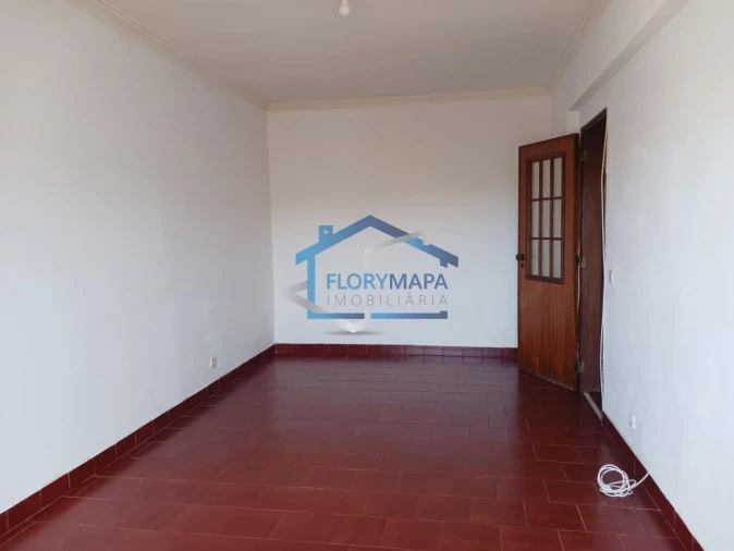 Apartamento T1 para Venda em Alcabideche Foto 6