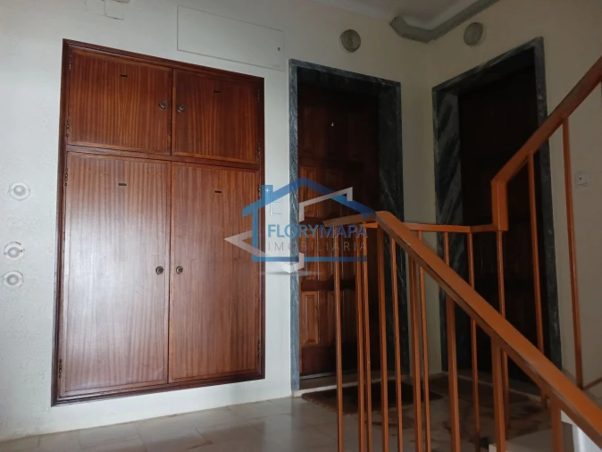 Apartamento T1 para Venda em Alcabideche Foto 4