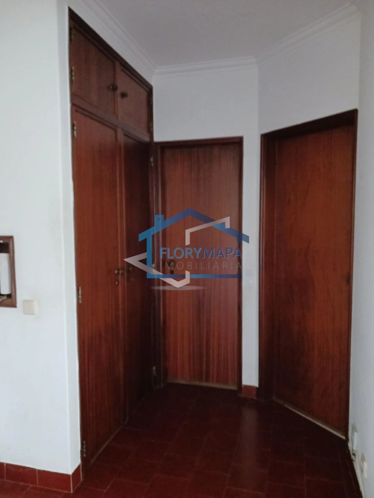 Apartamento T1 para Venda em Alcabideche Foto 12