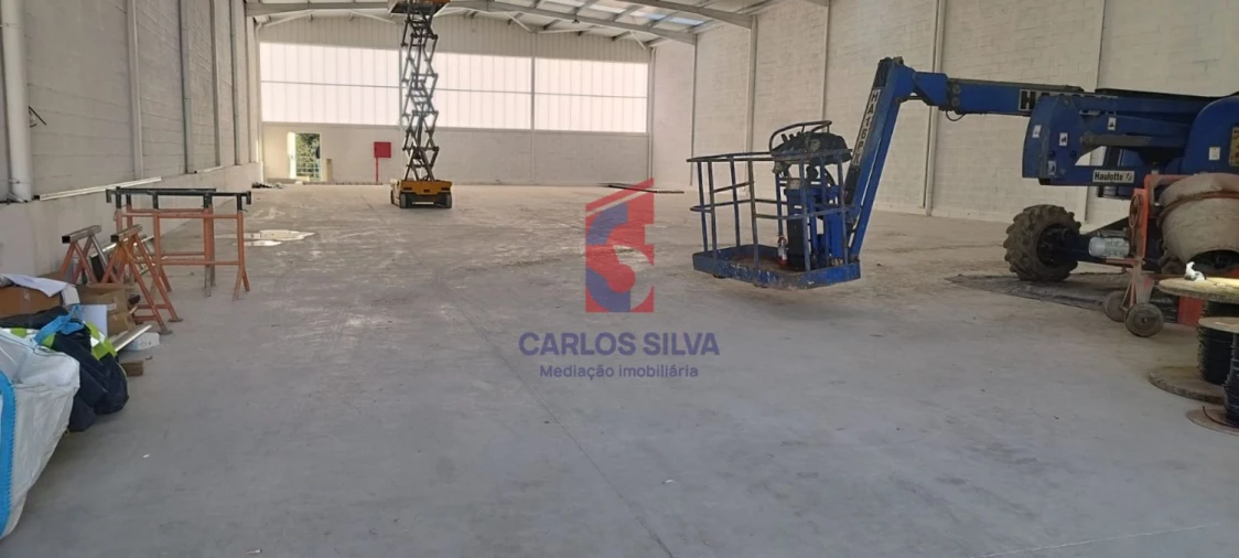 Loja para Venda em Fradelos Foto 3