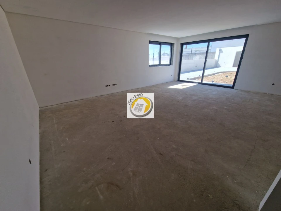 Moradia T3 para Venda em Santa Maria de Lamas Foto 1