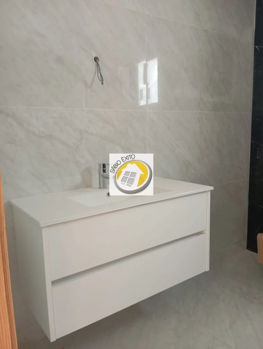 Moradia T3 para Venda em Santa Maria de Lamas Foto 15