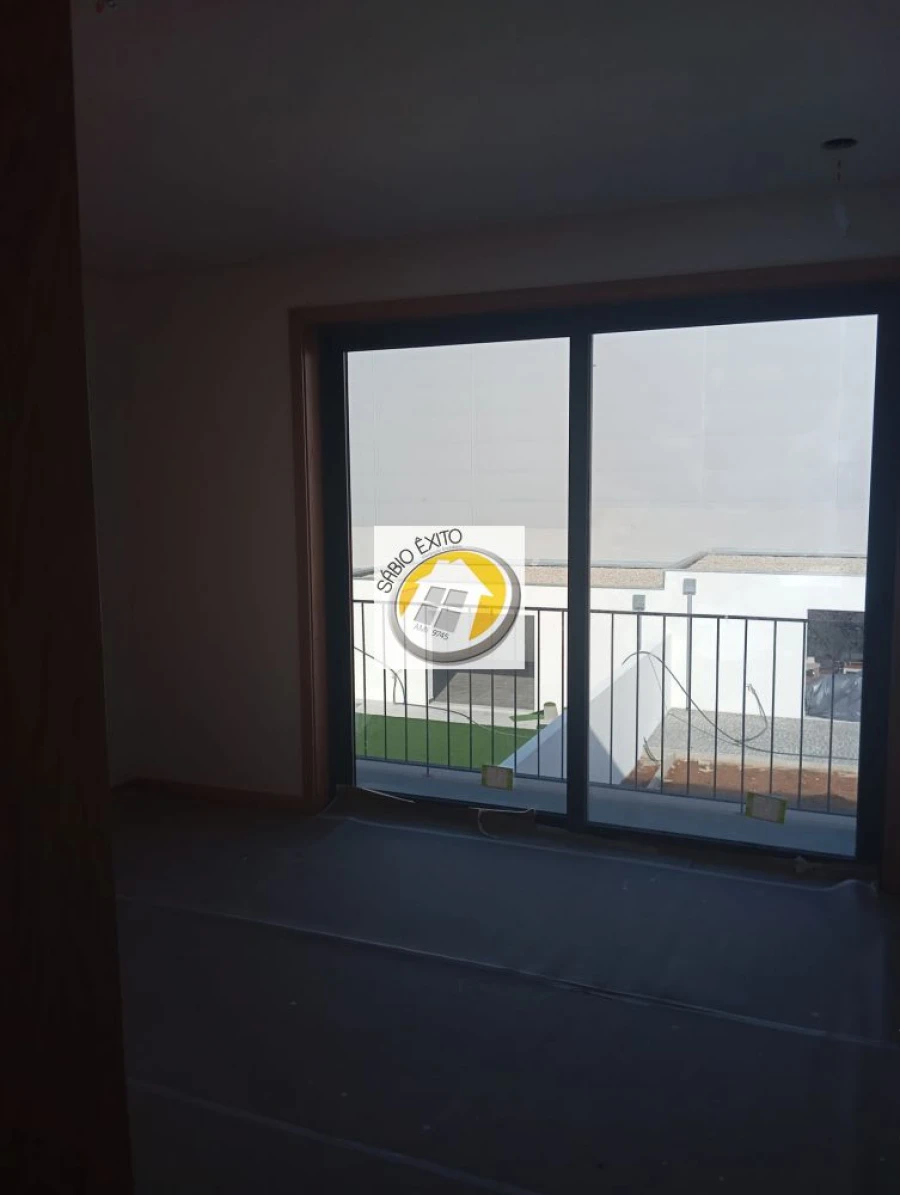 Moradia T3 para Venda em Santa Maria de Lamas Foto 19