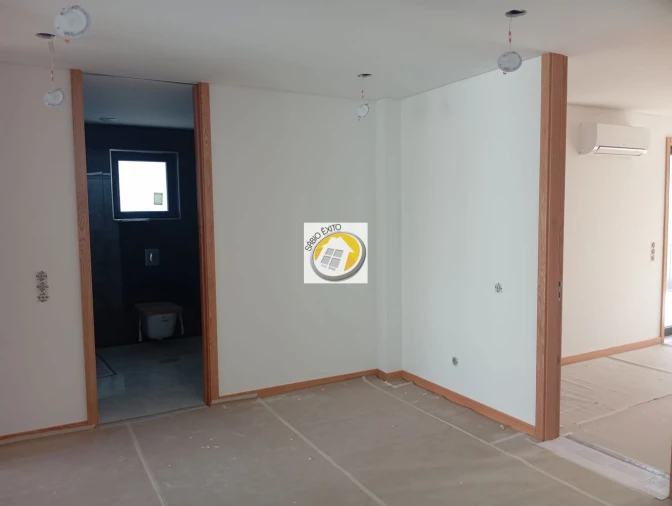 Moradia T3 para Venda em Santa Maria de Lamas Foto 8