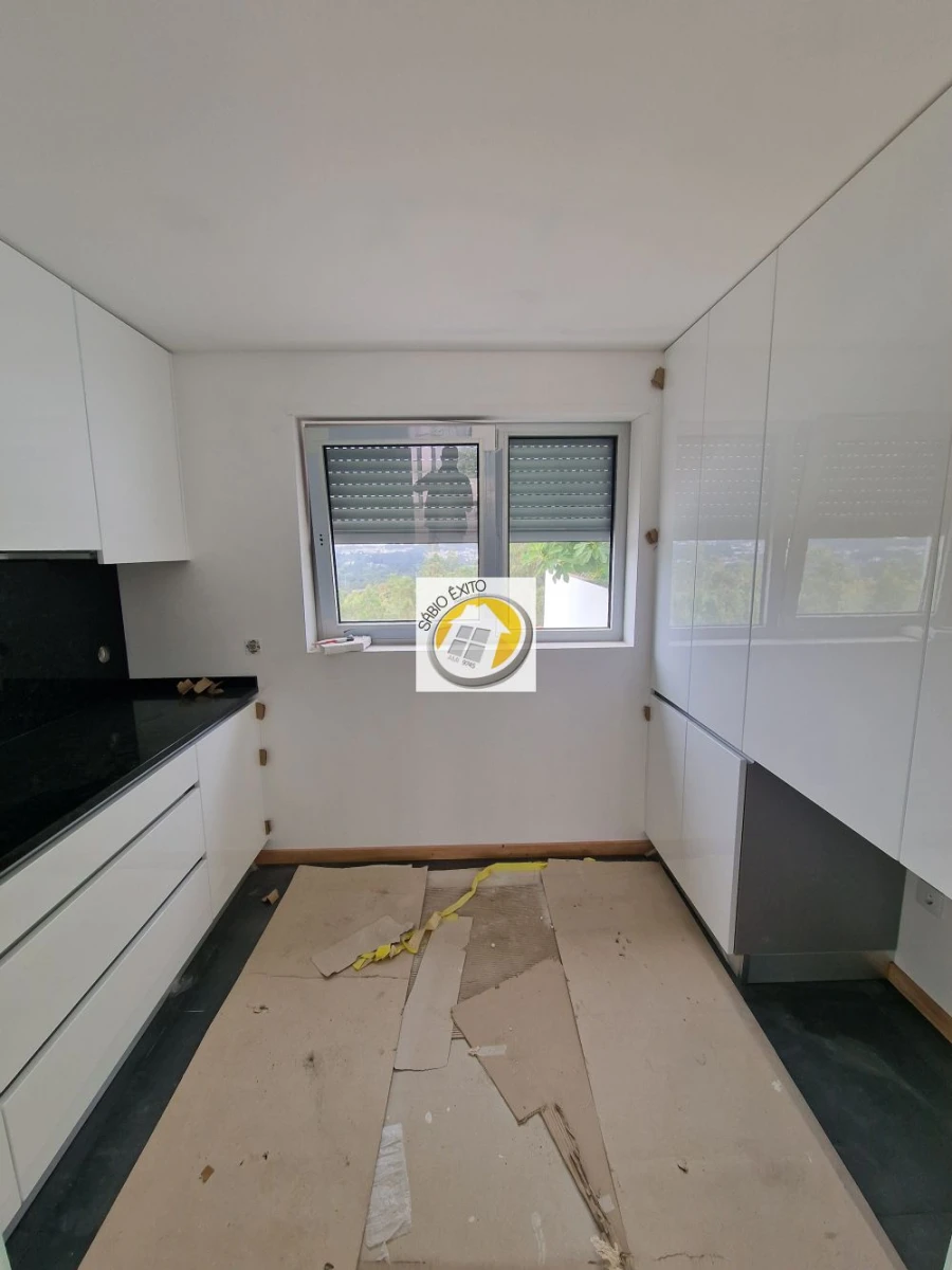 Moradia T4 para Venda em Lobão, Gião, Louredo e Guisande Foto 4