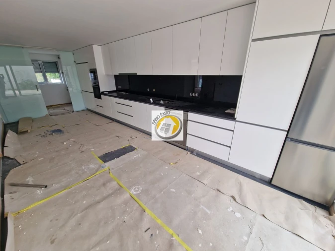 Moradia T4 para Venda em Lobão, Gião, Louredo e Guisande