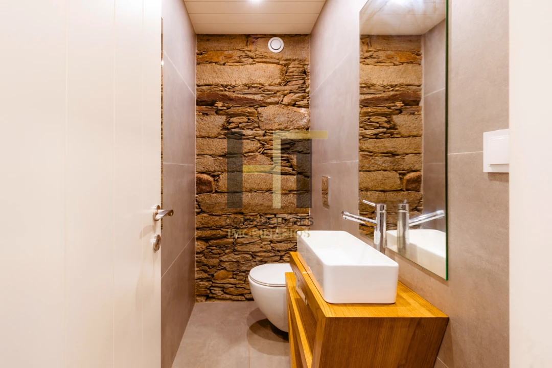 Moradia T4 para Venda em Sandim, Olival, Lever e Crestuma Foto 18