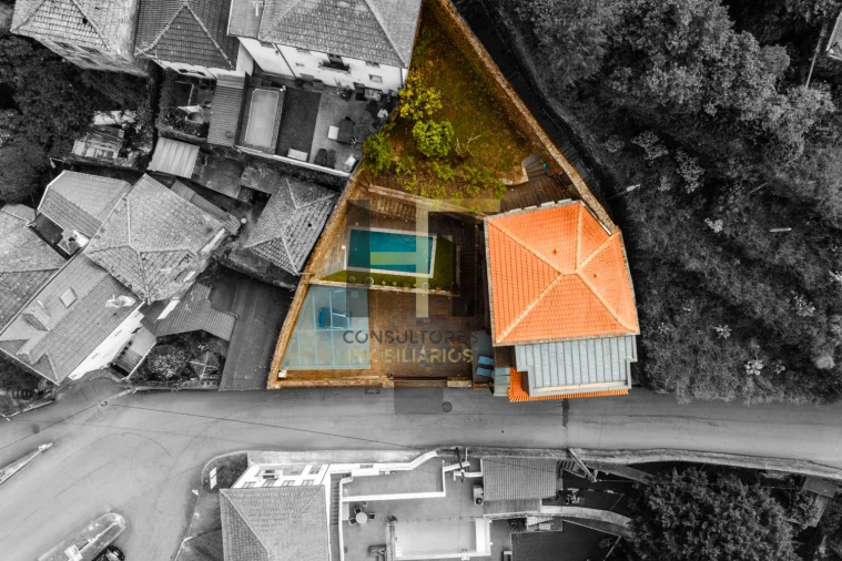 Moradia T4 para Venda em Sandim, Olival, Lever e Crestuma Foto 32