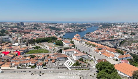 Apartamento para Venda em Santa Marinha e São Pedro da Afurada