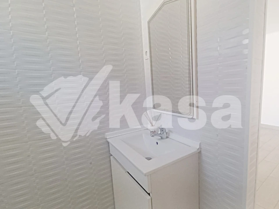 Apartamento T1 para Venda em Alto do Seixalinho, Santo André e Verderena Foto 17