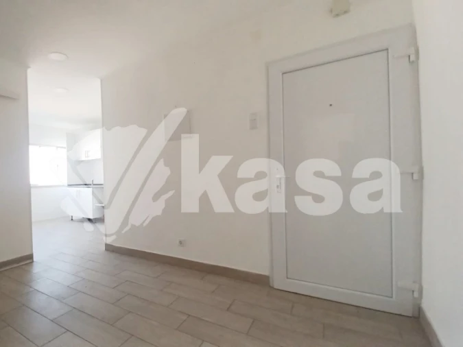 Apartamento T1 para Venda em Alto do Seixalinho, Santo André e Verderena Foto 9