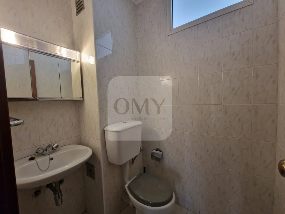 Apartamento T4 para Venda em Nossa Senhora da Conceição, São Pedro e São Dinis Foto 13