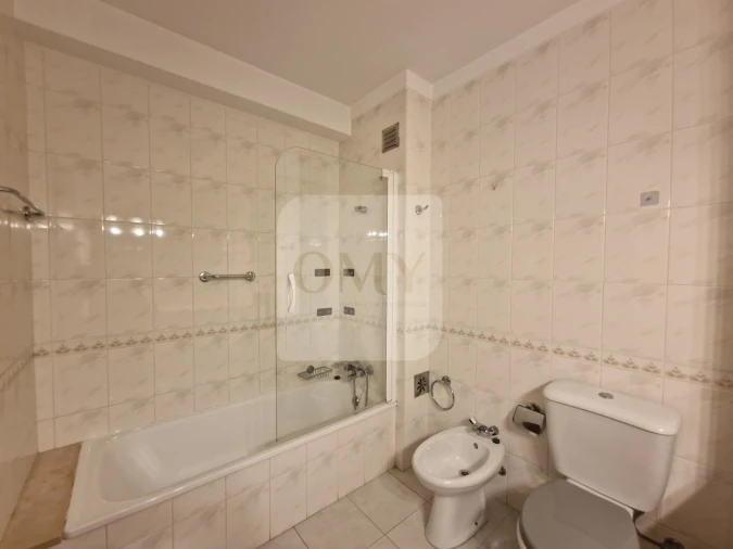 Apartamento T4 para Venda em Nossa Senhora da Conceição, São Pedro e São Dinis Foto 25