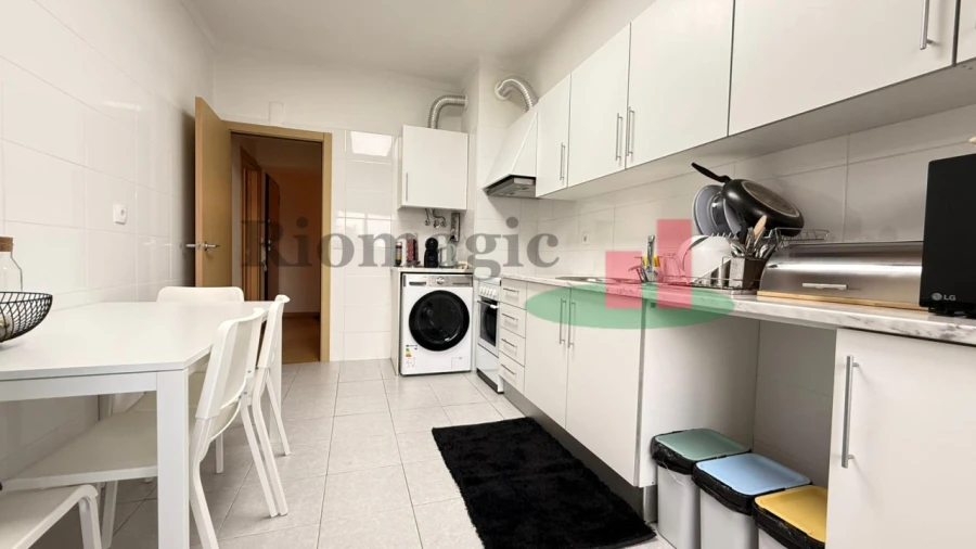 Apartamento T4 para Venda em Rio Maior Foto 6