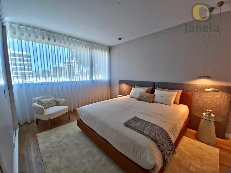 Apartamento T2 para Venda em Faro (Sé e São Pedro) Foto 24